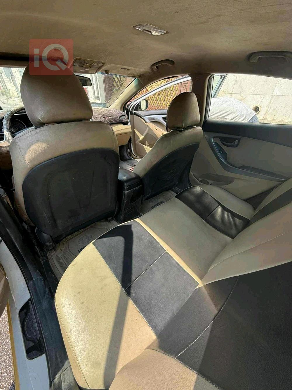 هیوندای ئەلەنترا